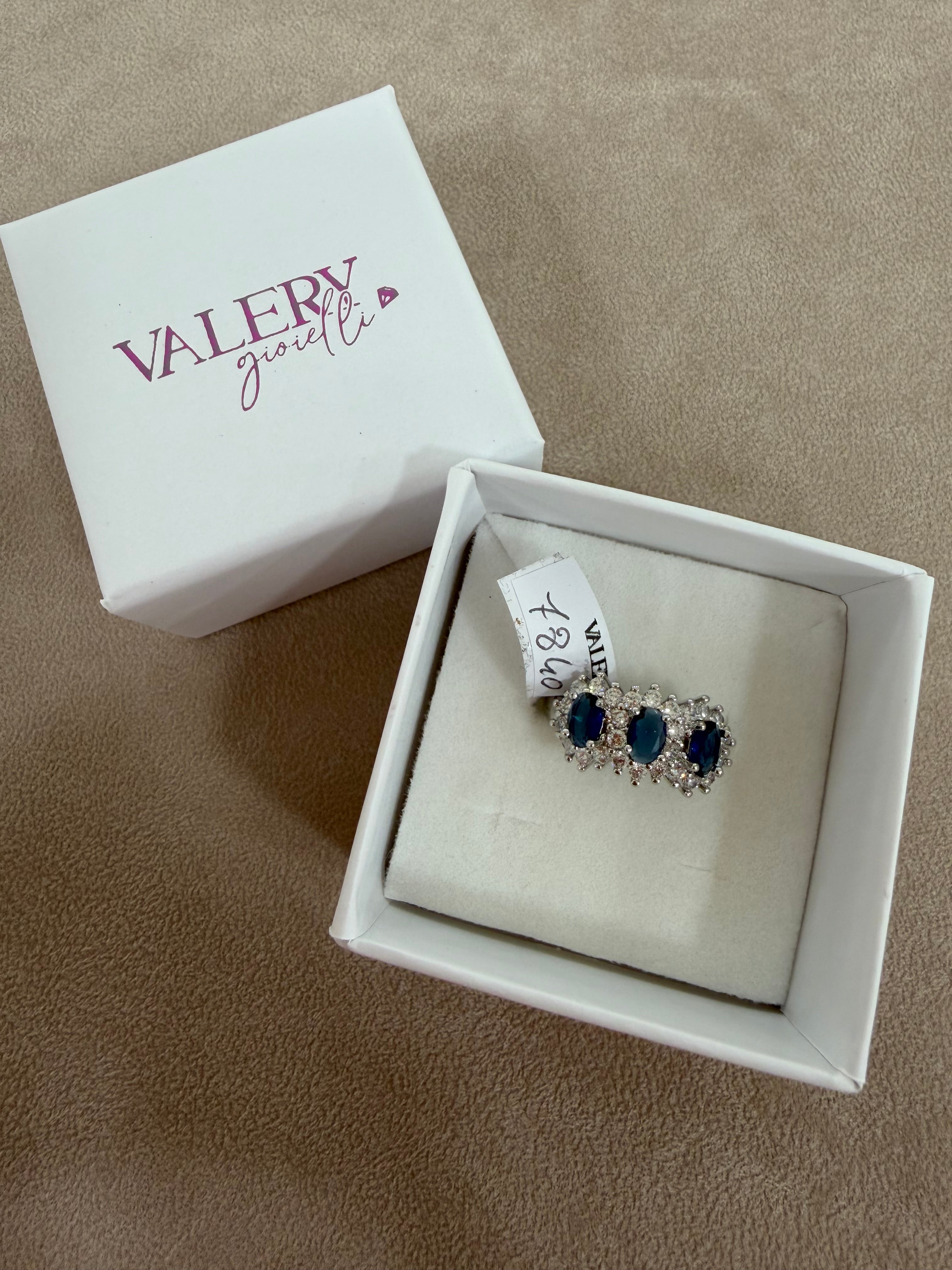 Anello Trilogy in Acciaio Silver con Zirconi Zaffiro