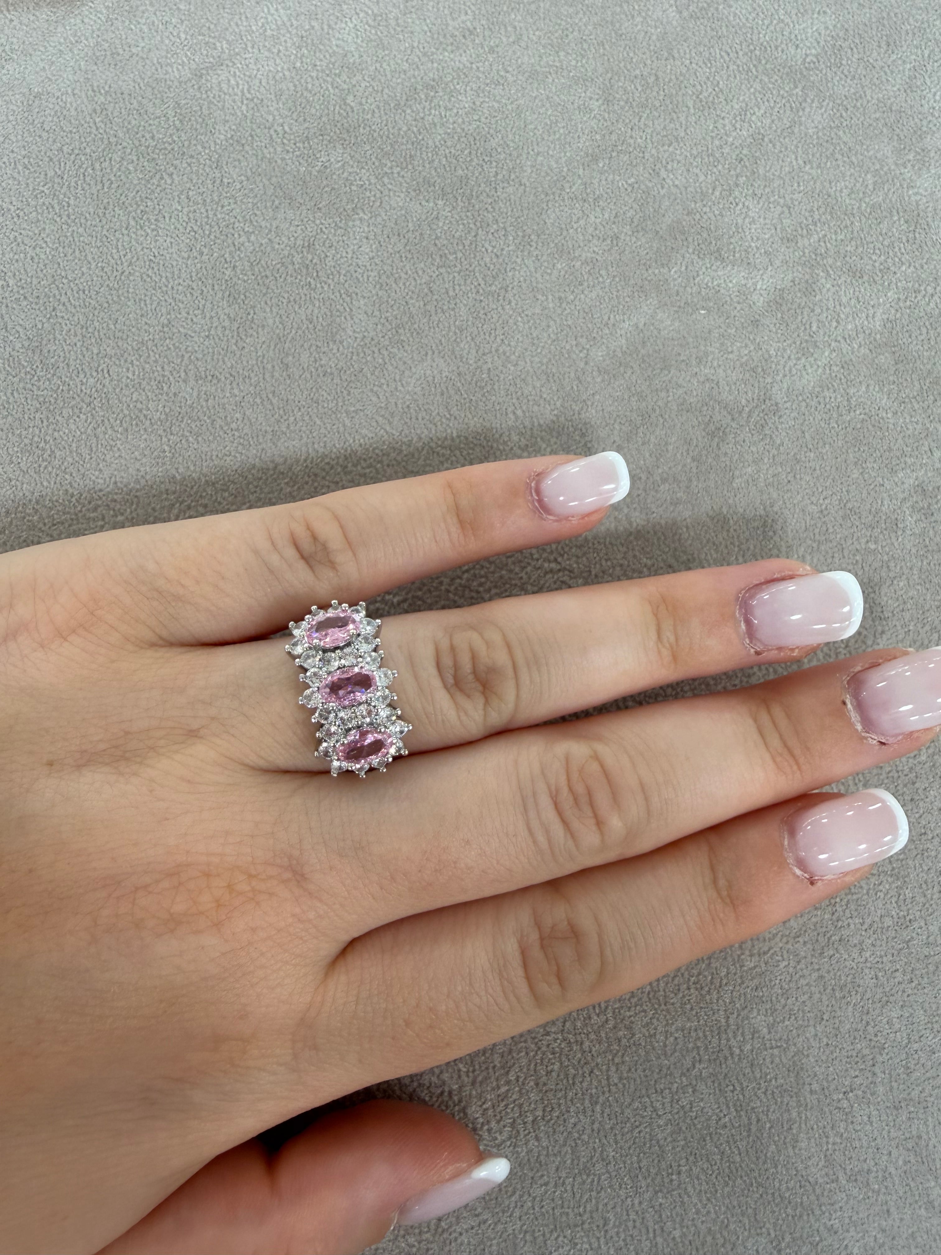 Anello Trilogy in Acciaio Silver con Zirconi Rosa
