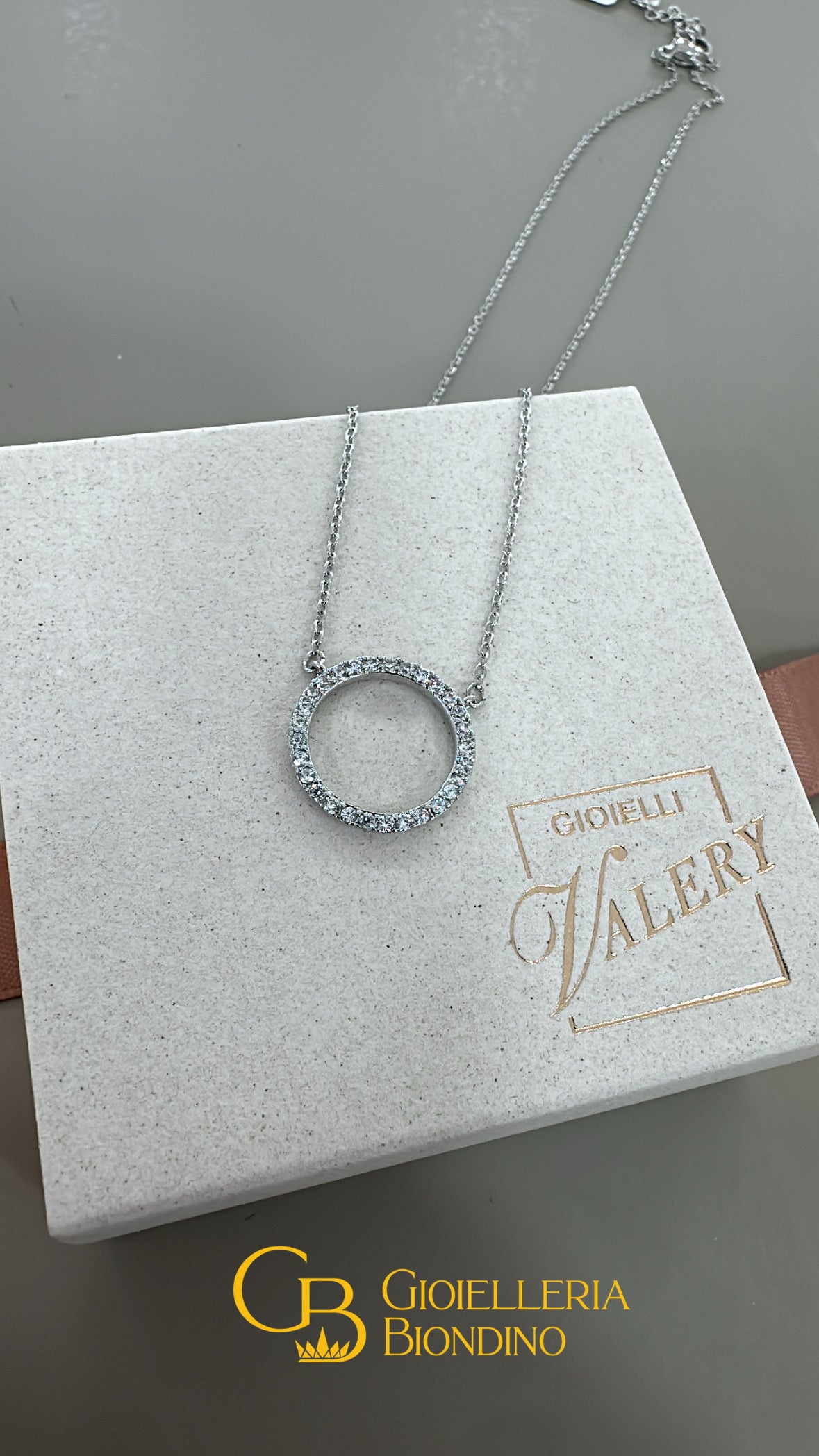 COLLANA VALERY PUNTO LUCE OVALE
